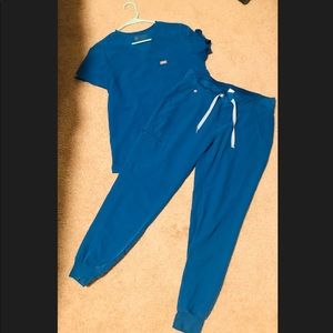 Figs scrub set- Size M